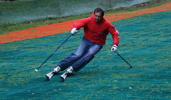 Dry slope skiing insurance, onlinetravelcover.com
